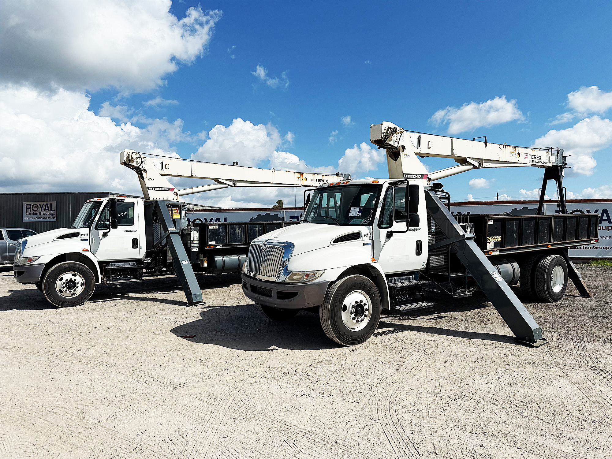 Crane Trucks